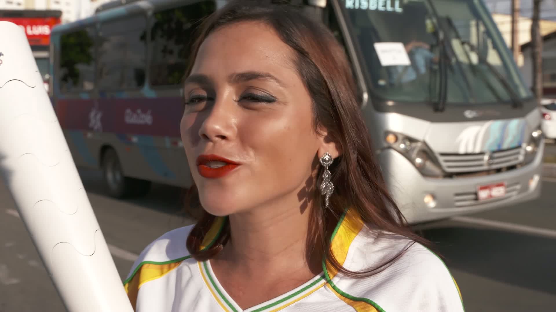 Nissan Kicks leva o amor ao revezamento da Tocha Olímpica Rio 2016